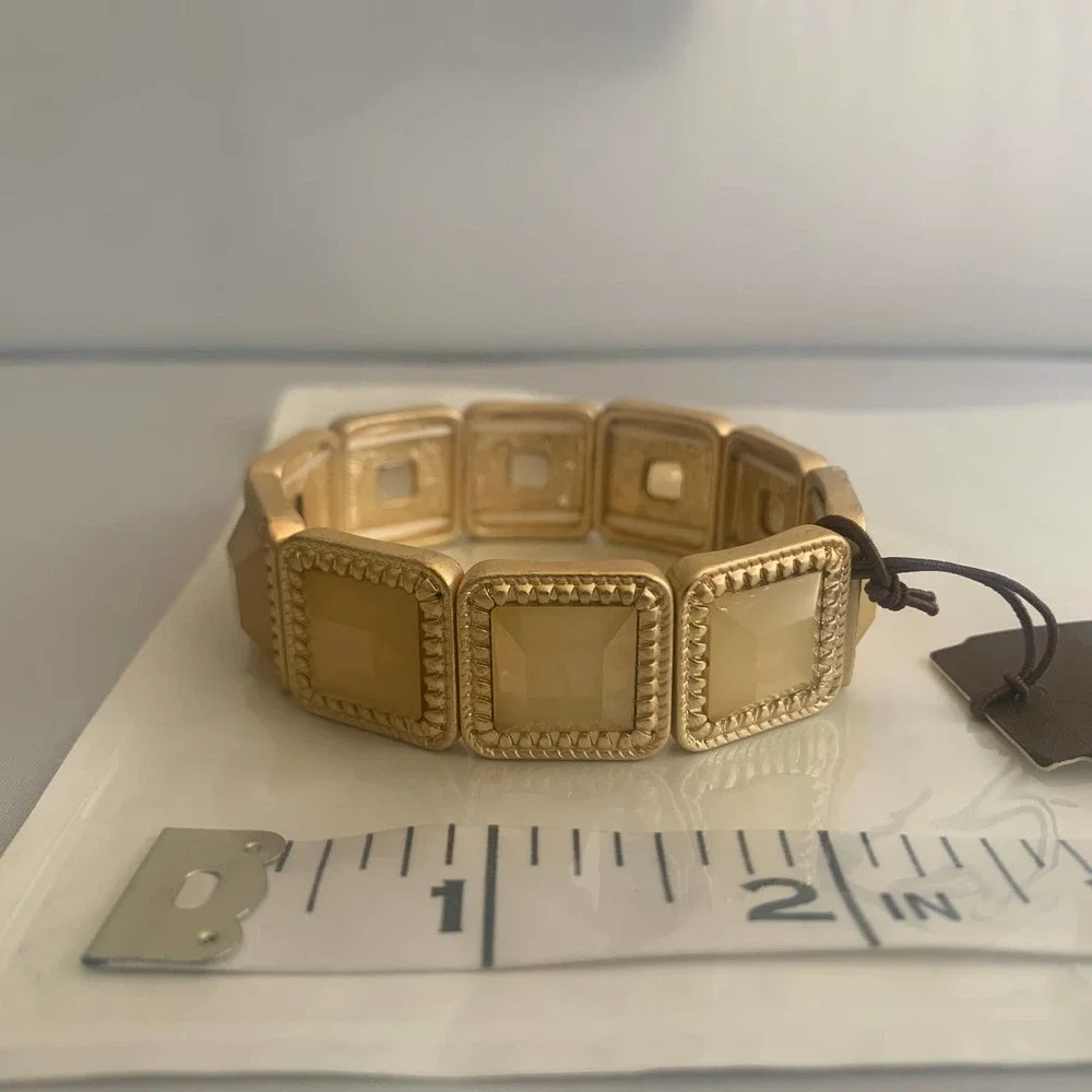 Rain-champagne square‎ gem bracelet NWT, preppy, quiet luxury